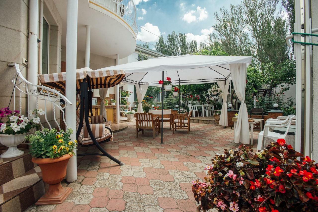 Vilari Odessa Exterior foto